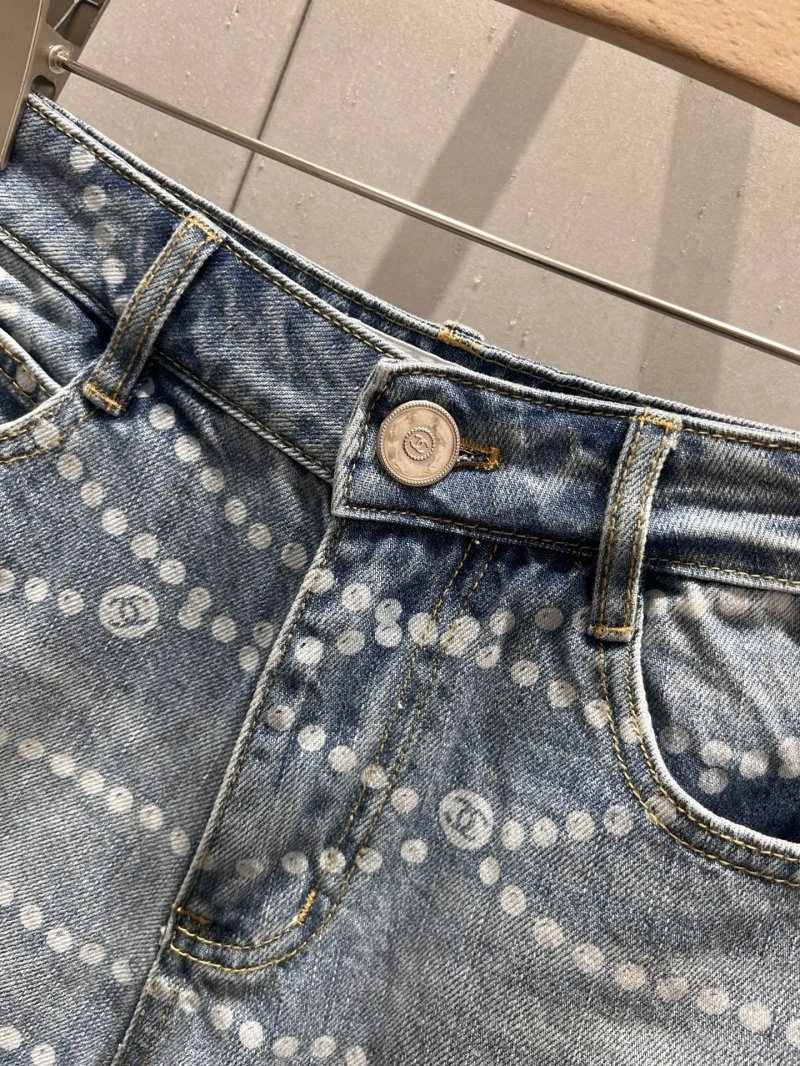 Chanel Short Pants TimelessDesign 108076