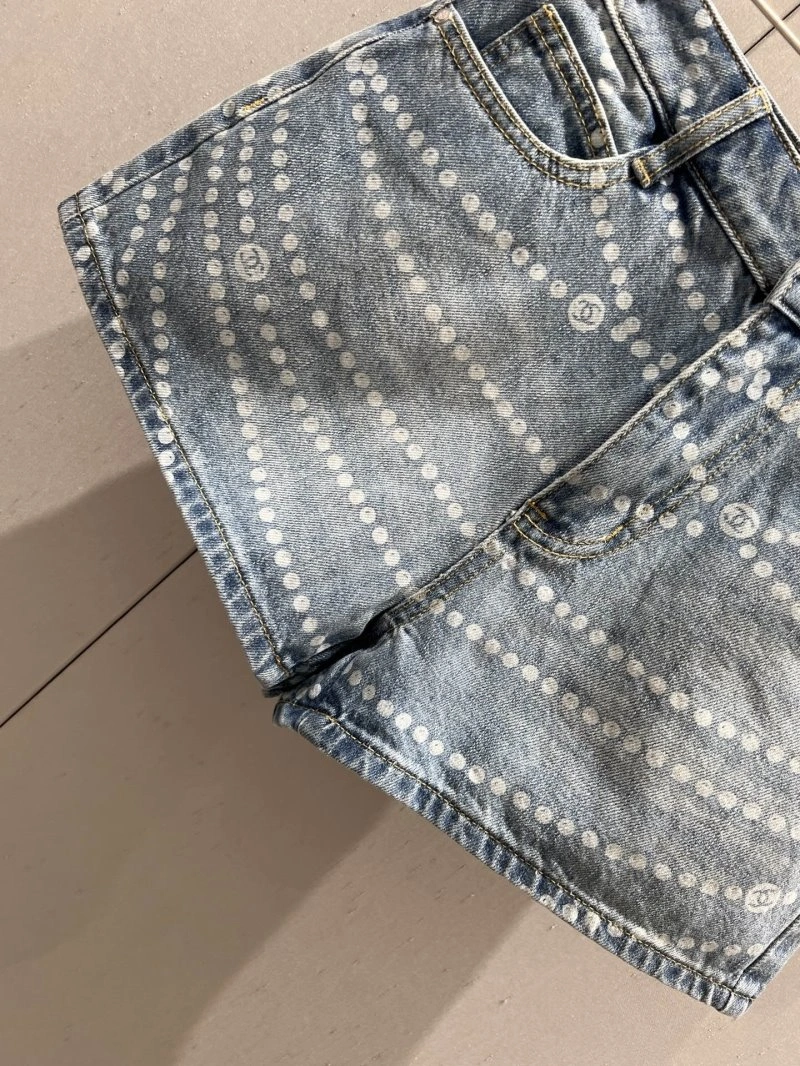 Chanel Short Pants TimelessDesign 108076
