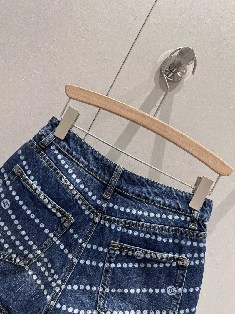 OdorResistant Chanel Short Pants 108082