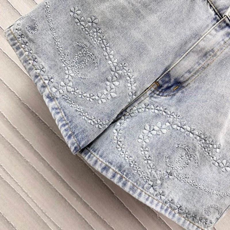 Cozy Chanel Short Pants 108056