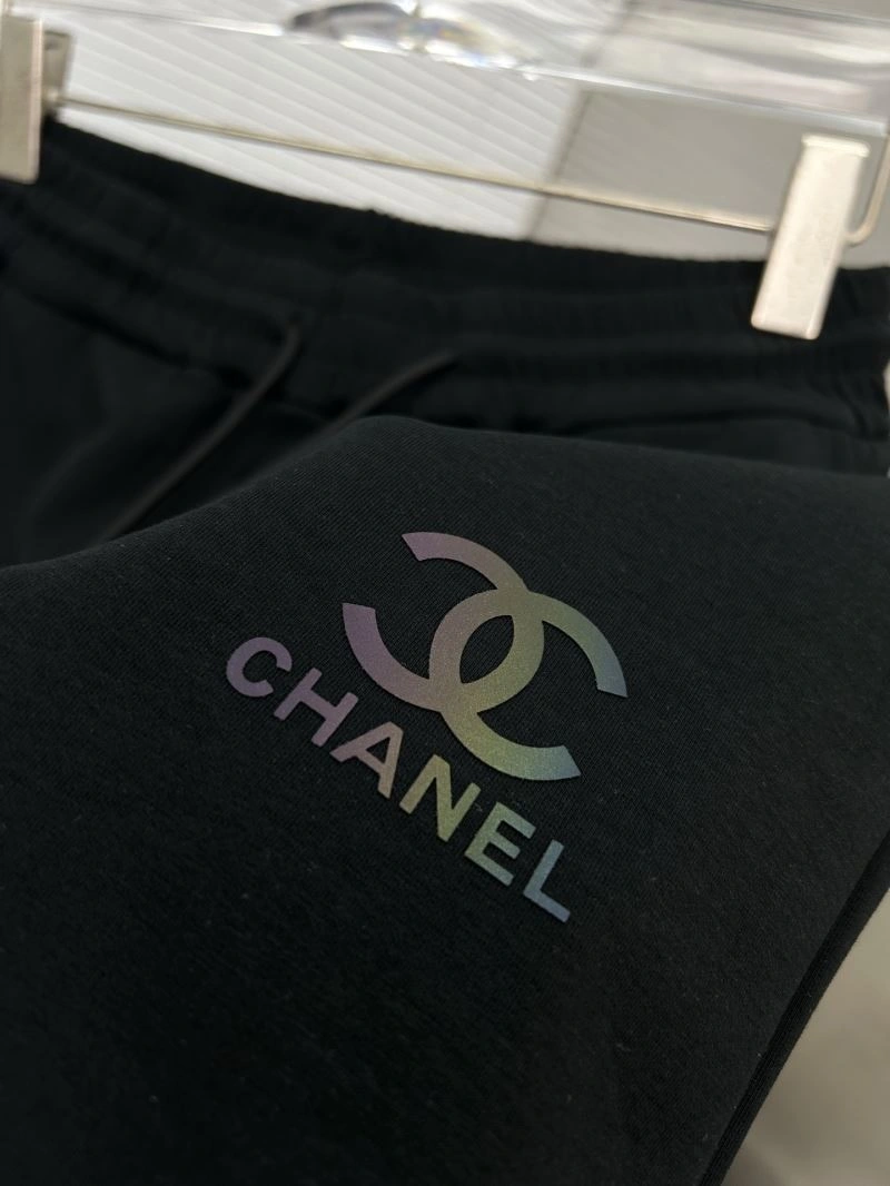 Chanel Short Pants Youthful 111262