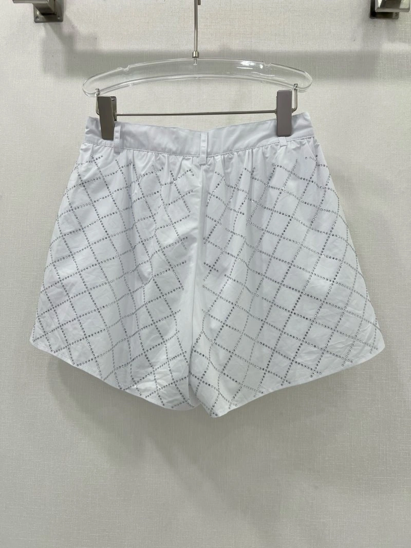Chanel Short Pants Affordable 109752