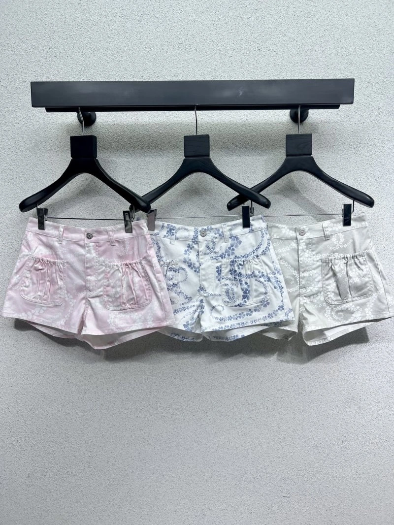 ModernLook Chanel Short Pants 109732