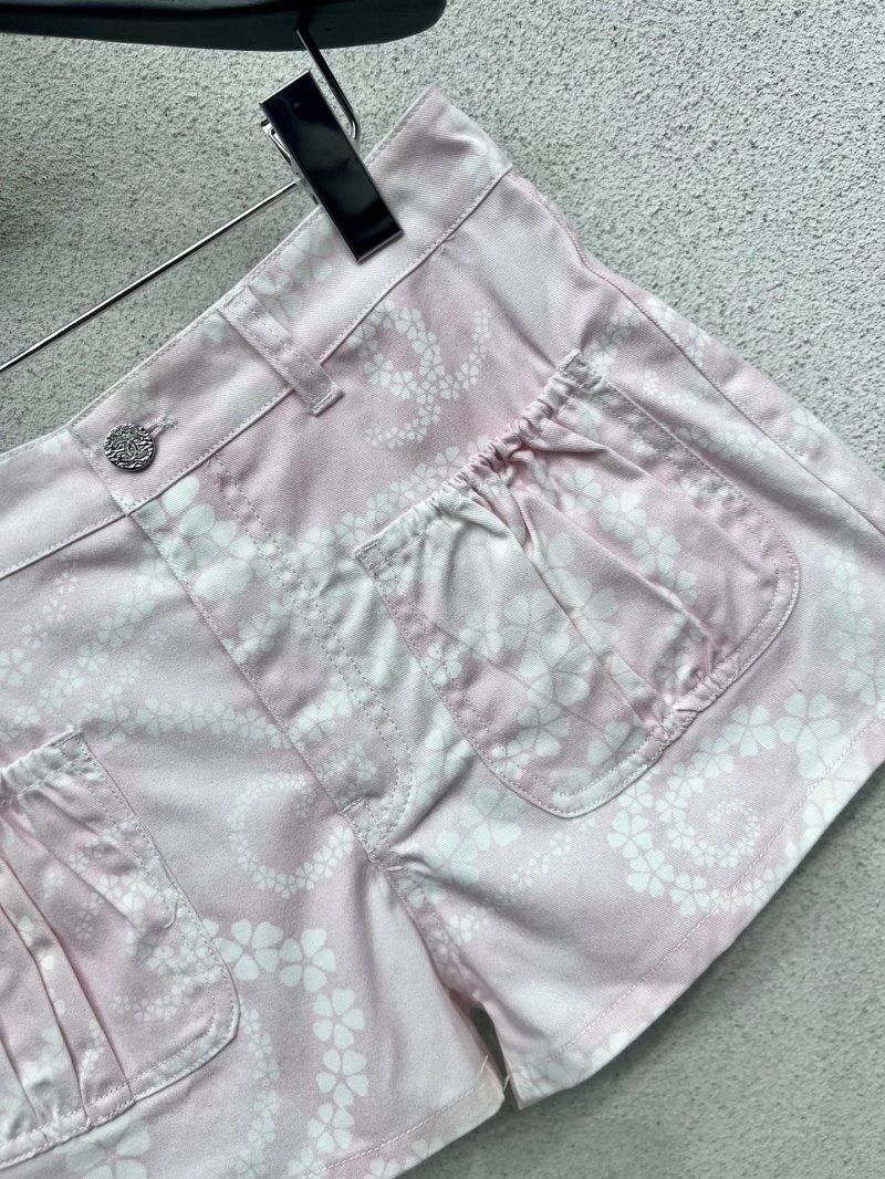ModernLook Chanel Short Pants 109732