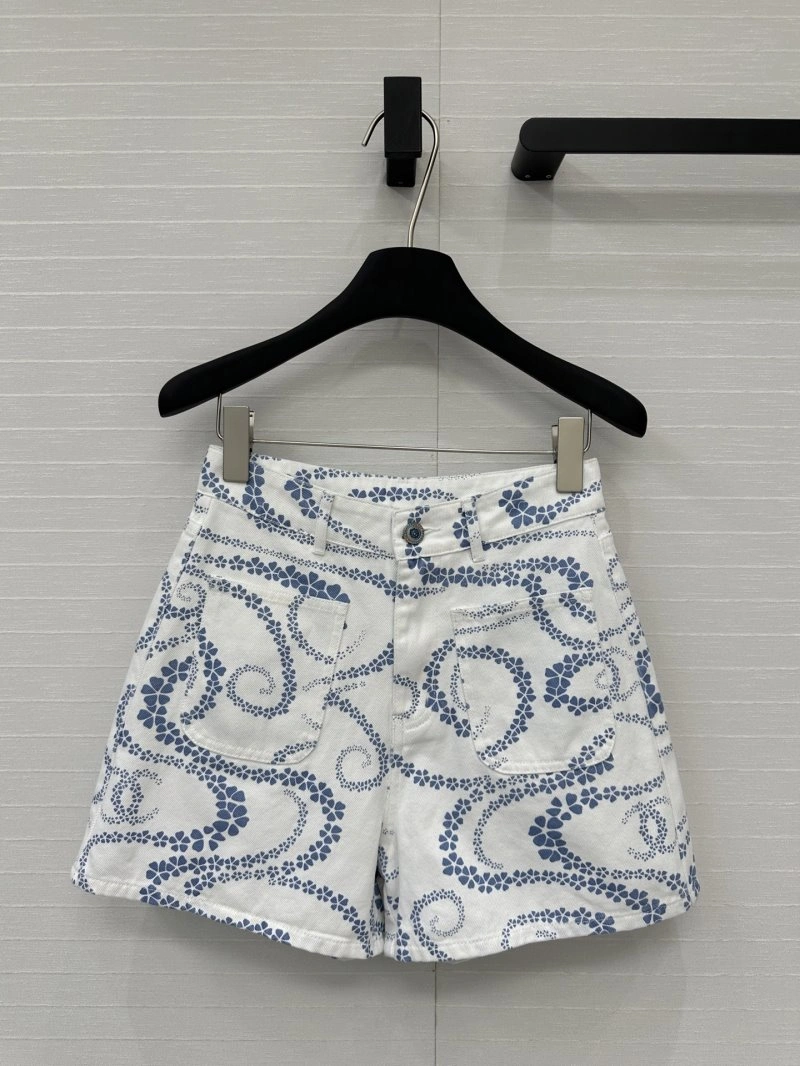 ComfortFit Chanel Short Pants 109435