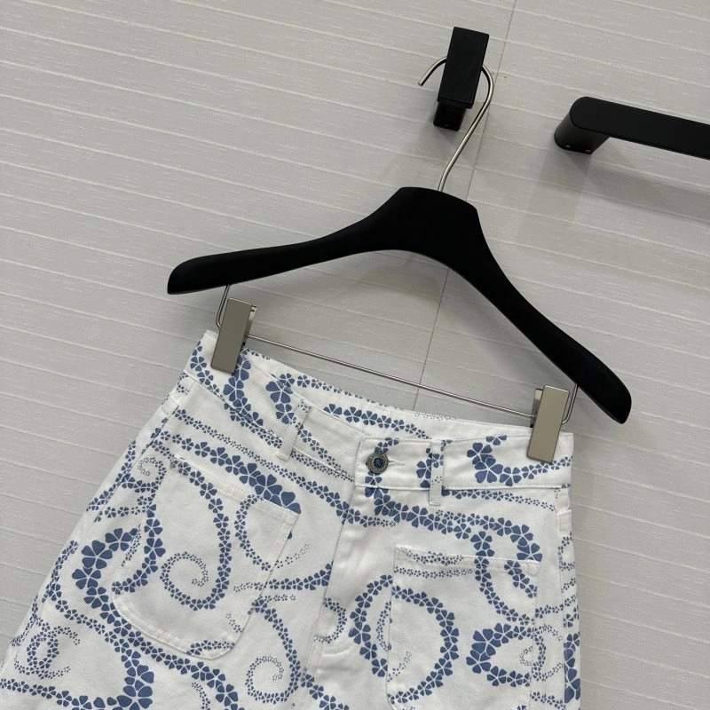 ComfortFit Chanel Short Pants 109435
