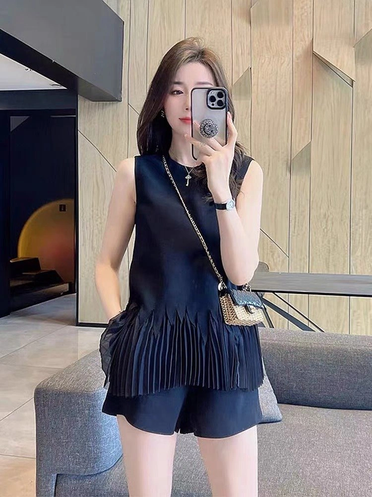 Chanel Short Suits SportInspired 108756