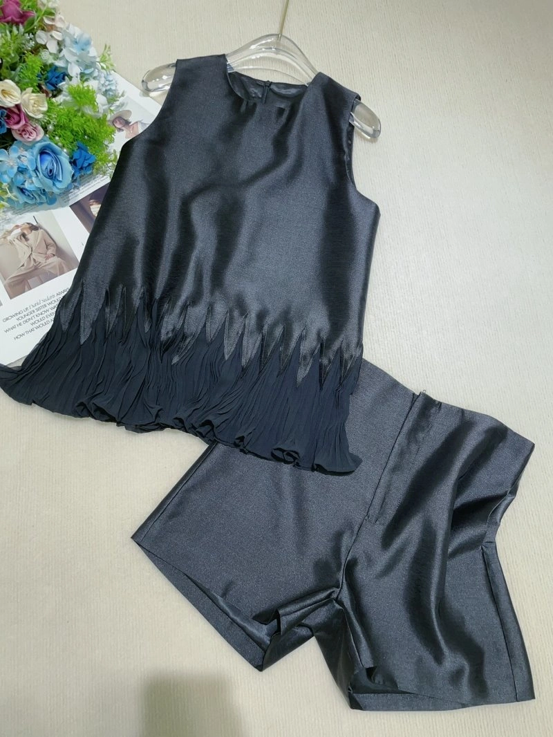 Chanel Short Suits SportInspired 108756