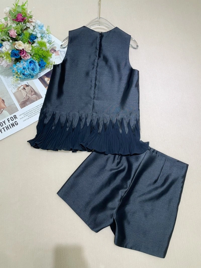 Chanel Short Suits SportInspired 108756