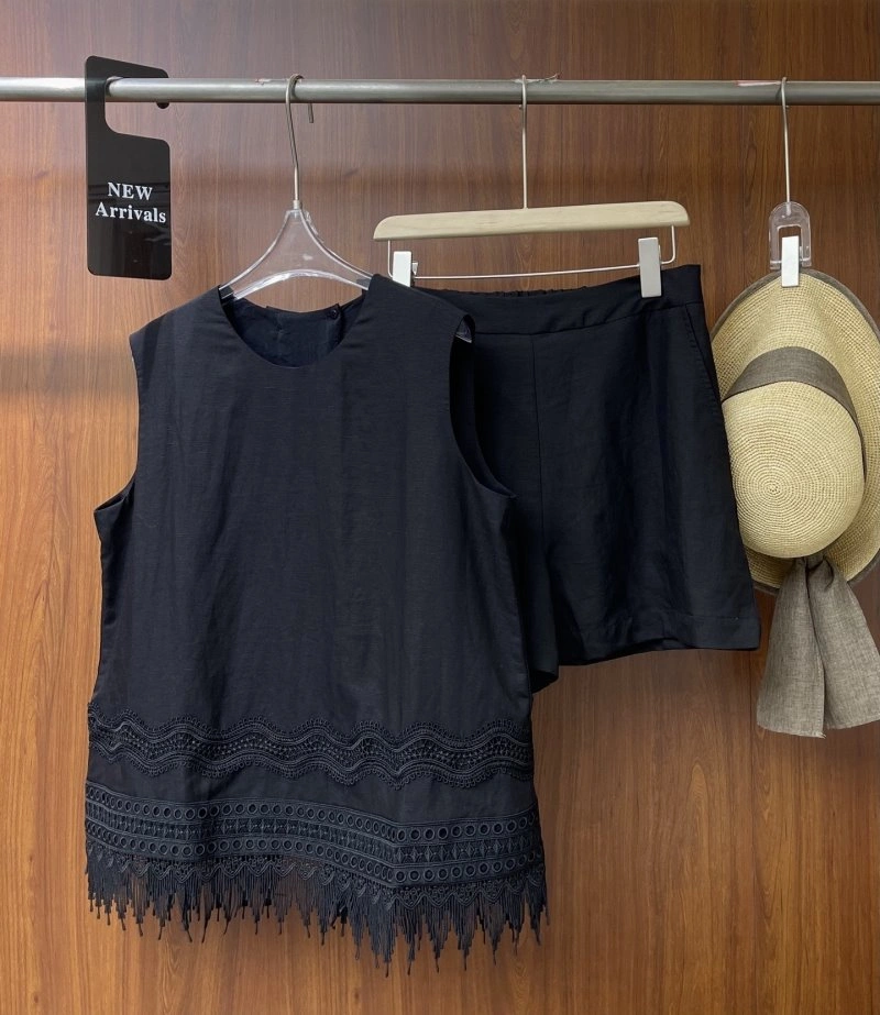Chanel Short Suits Lightweight 108768