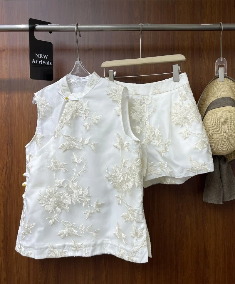 QuickDry Chanel Short Suits 110423