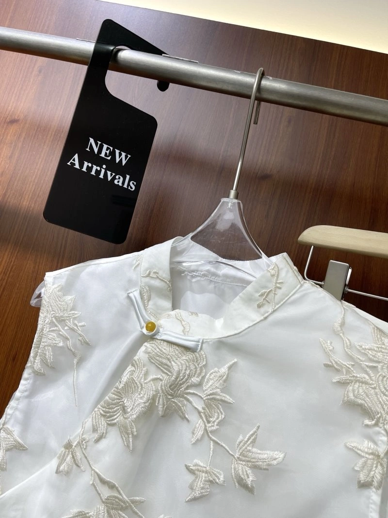 QuickDry Chanel Short Suits 110423