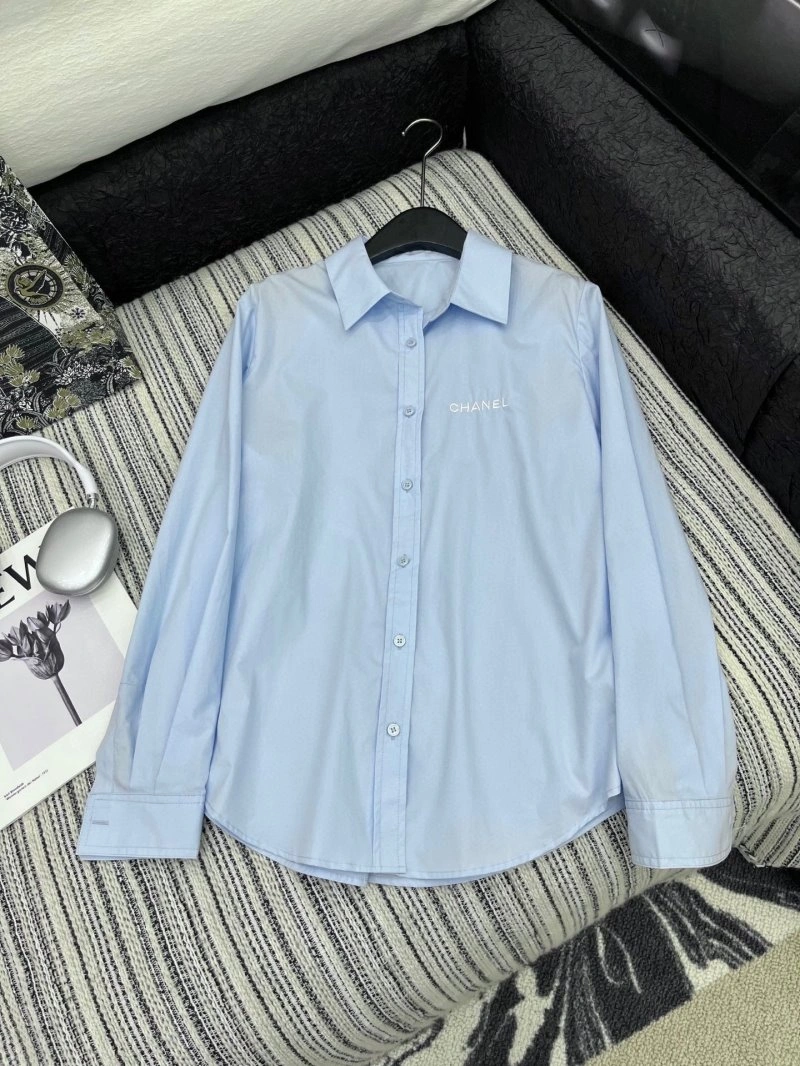 Chanel Short Suits Refined 110422