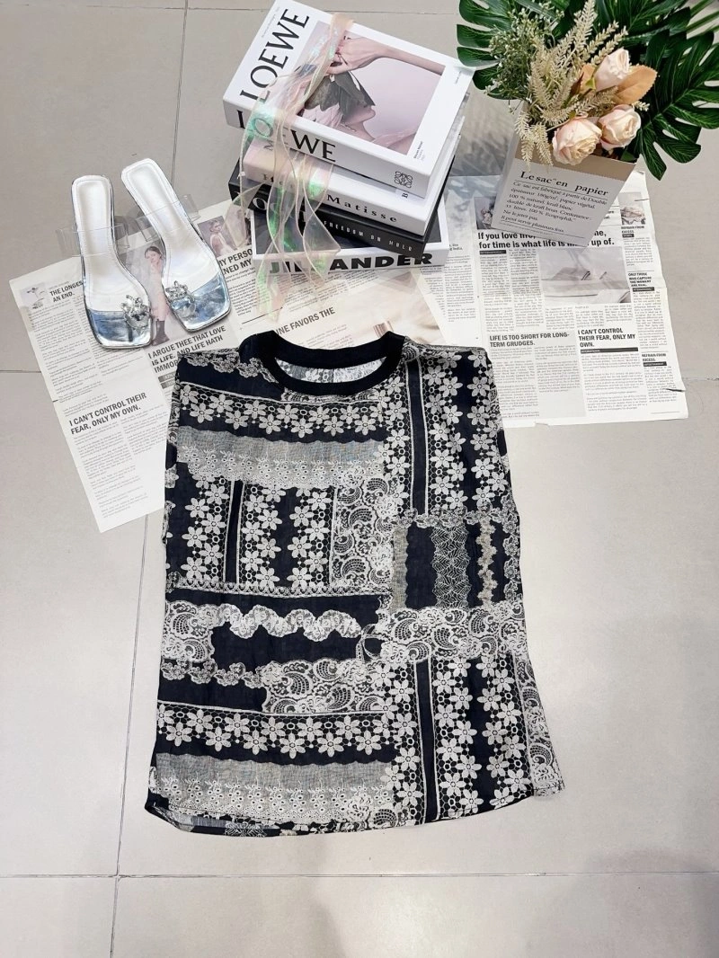 Chanel Short Suits EyeCatching 110428