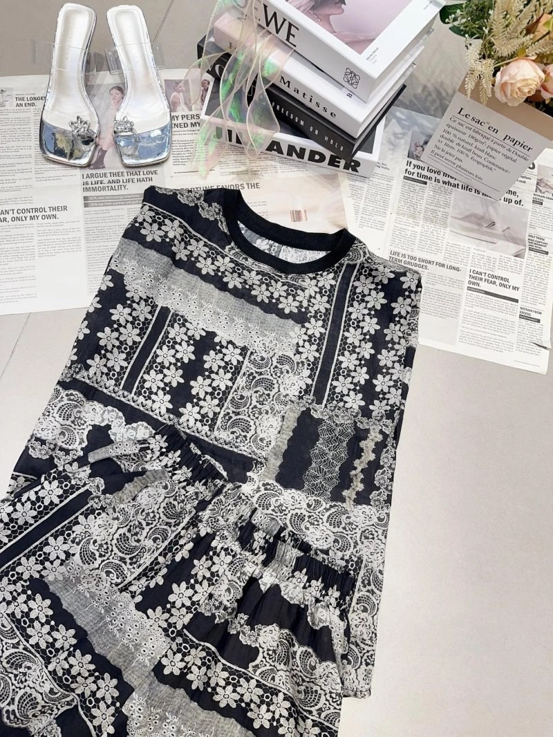 Chanel Short Suits EyeCatching 110428