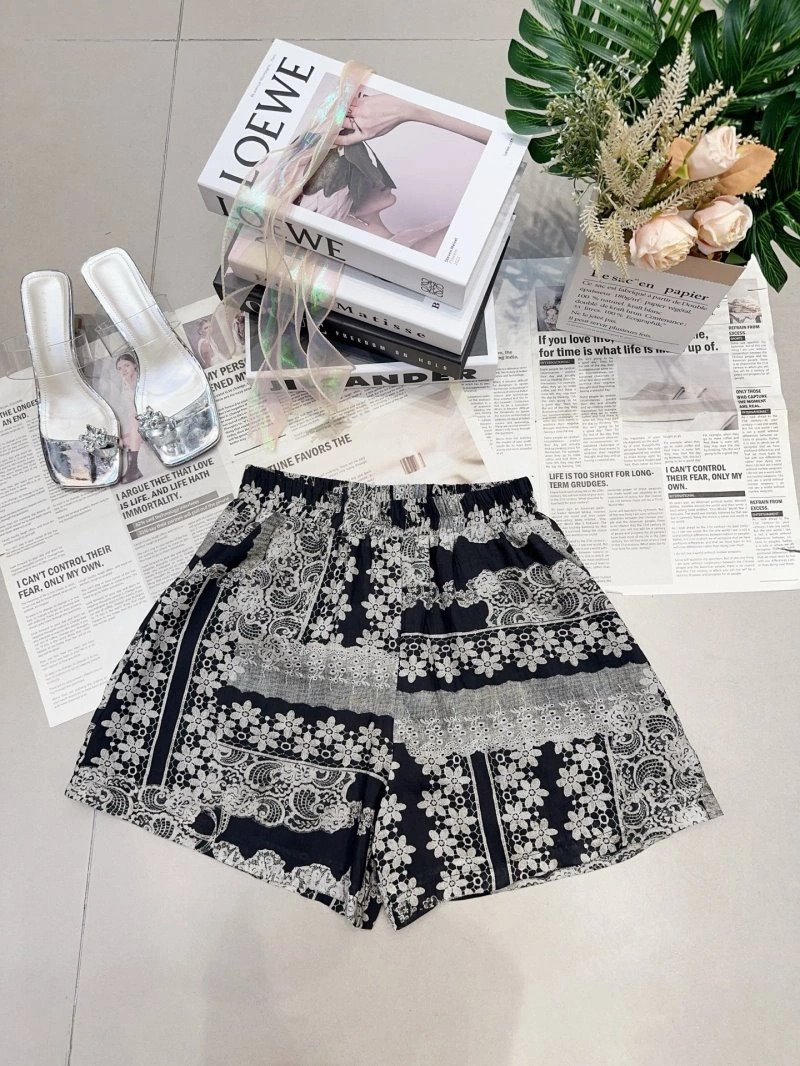 Chanel Short Suits EyeCatching 110428