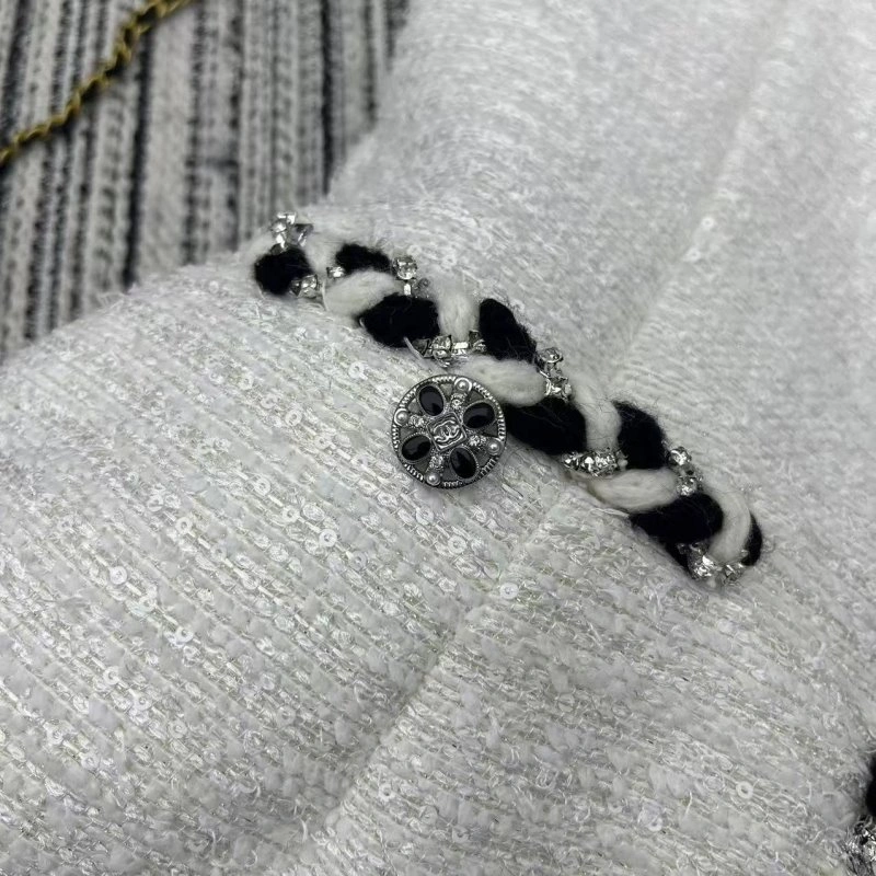 Trendy Chanel Short Suits 110438