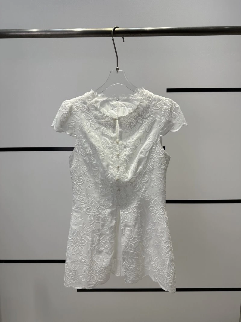 Tailored Chanel Short Suits 110436