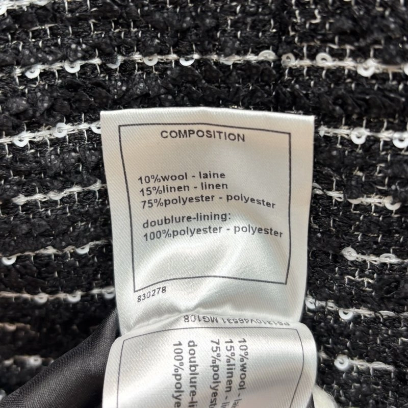 Chanel Short Suits Premium 110406