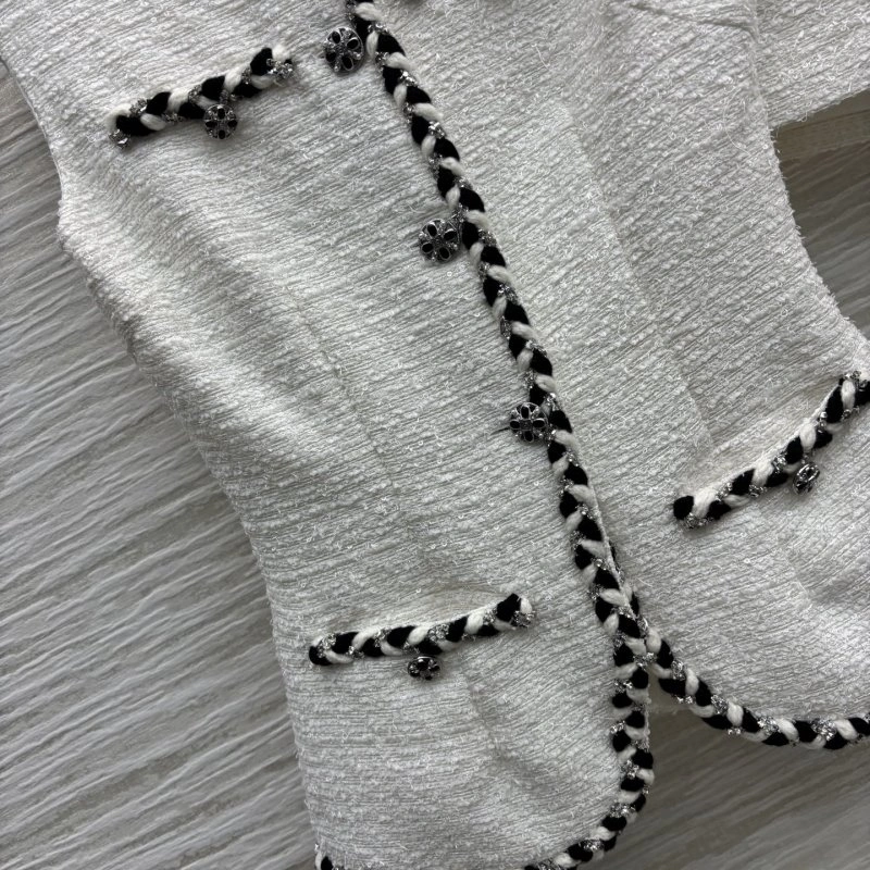 Chanel Short Suits SportInspired 110412