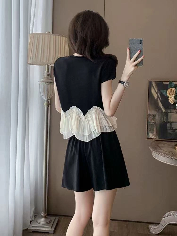 Chanel Short Suits Seasonal 110408