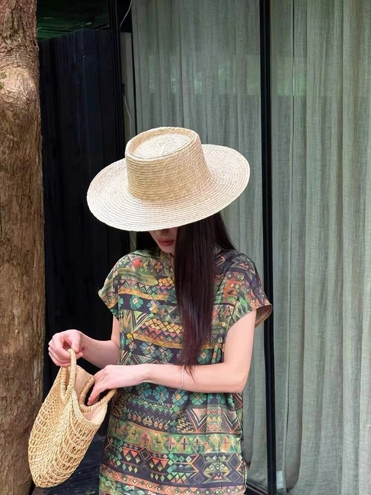 Durable Chanel Short Suits 110407