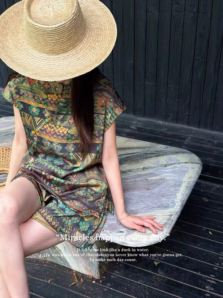 Durable Chanel Short Suits 110407
