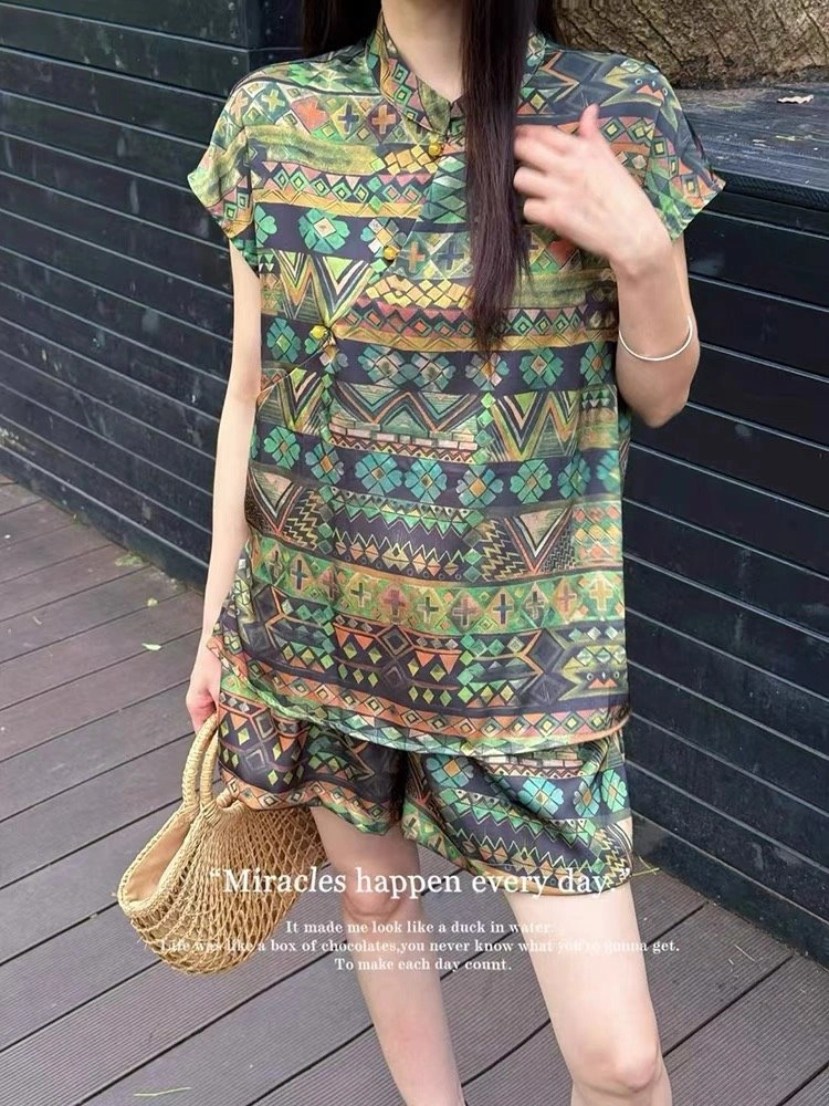 Durable Chanel Short Suits 110407
