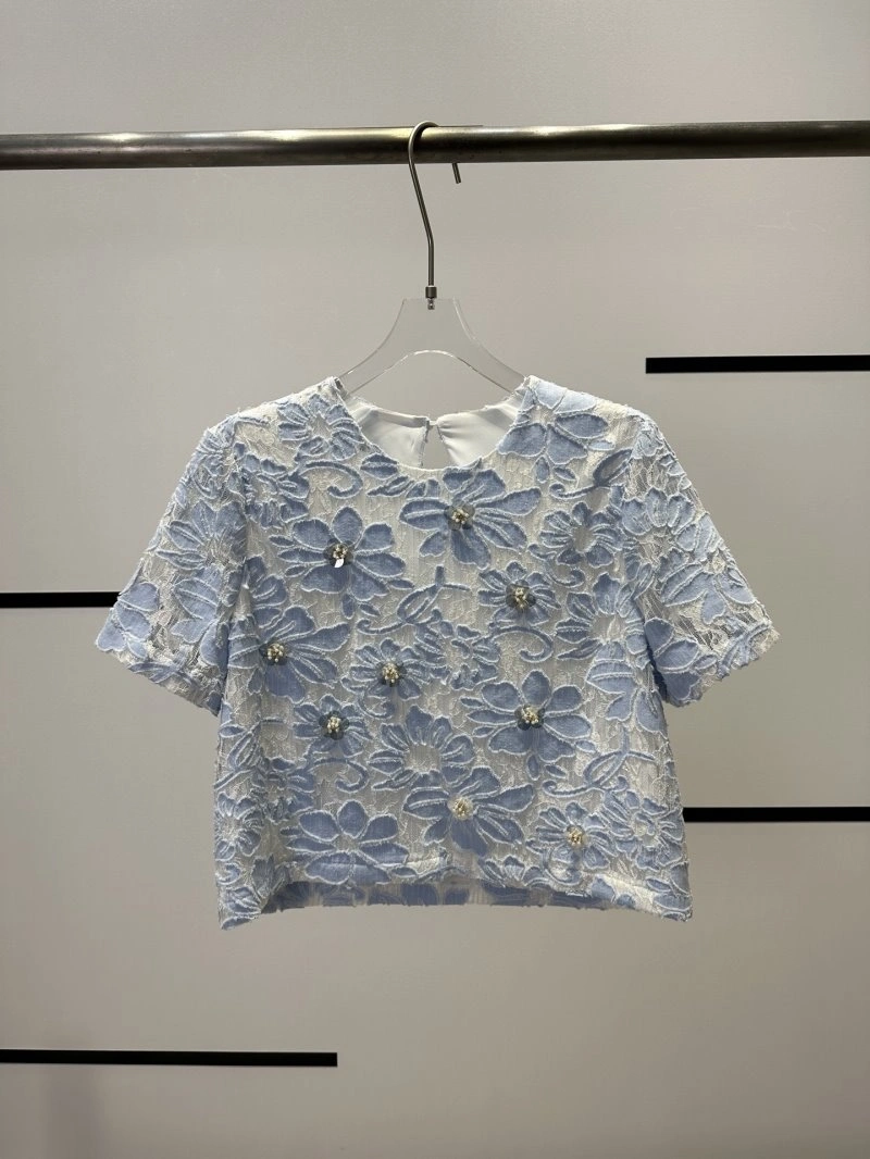 Chanel Short Suits Sustainable 110403
