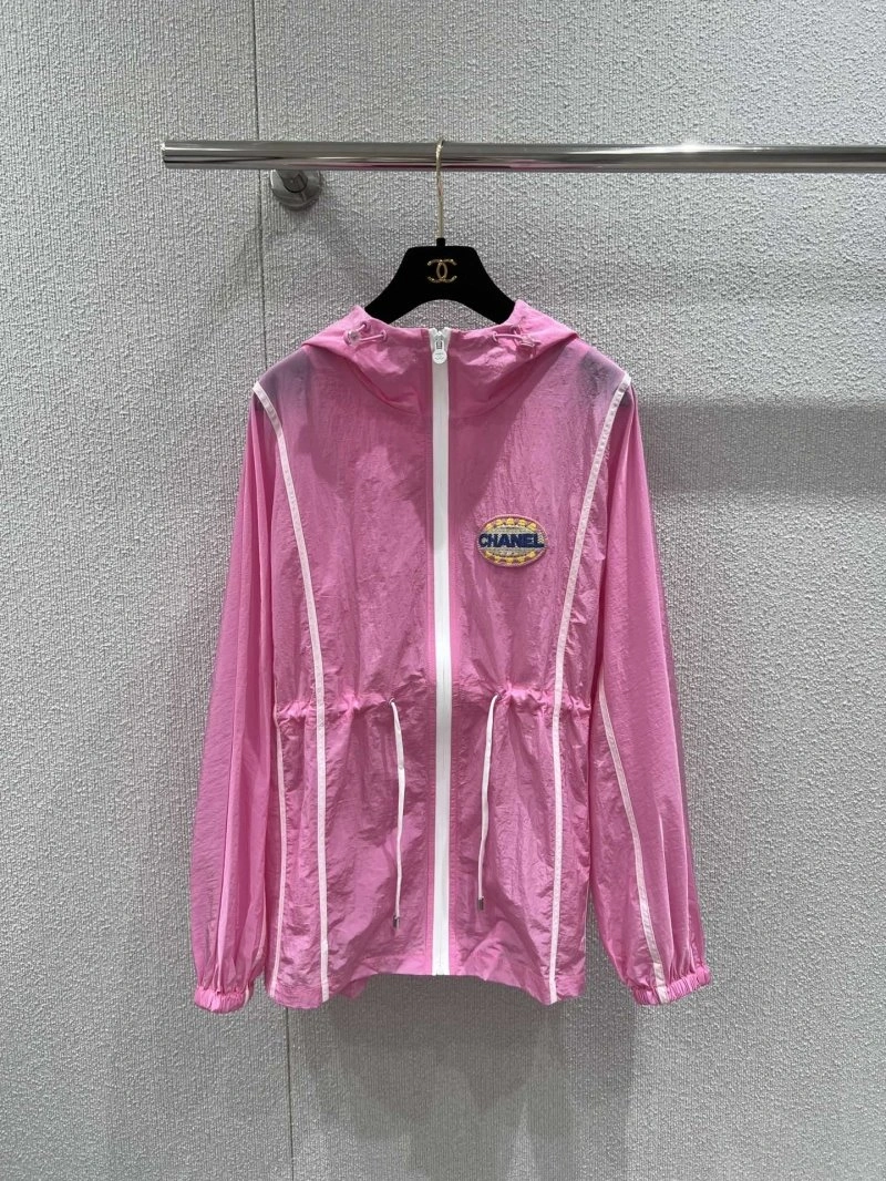 Unique Chanel Short Suits 110402