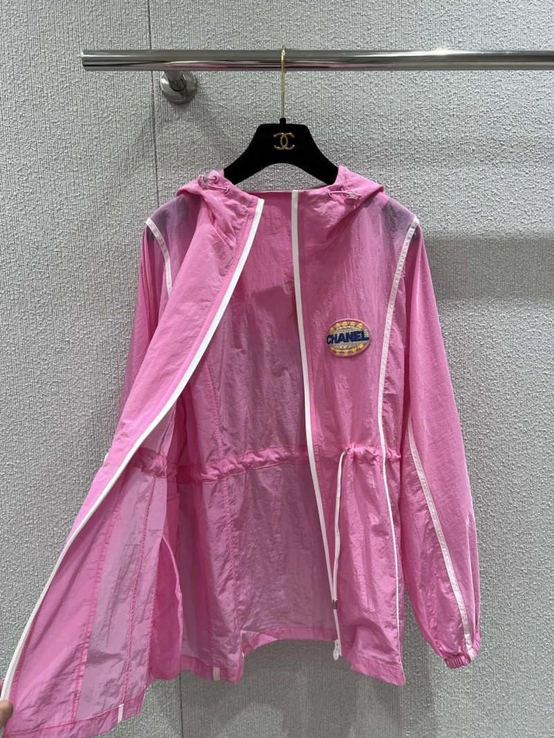 Unique Chanel Short Suits 110402
