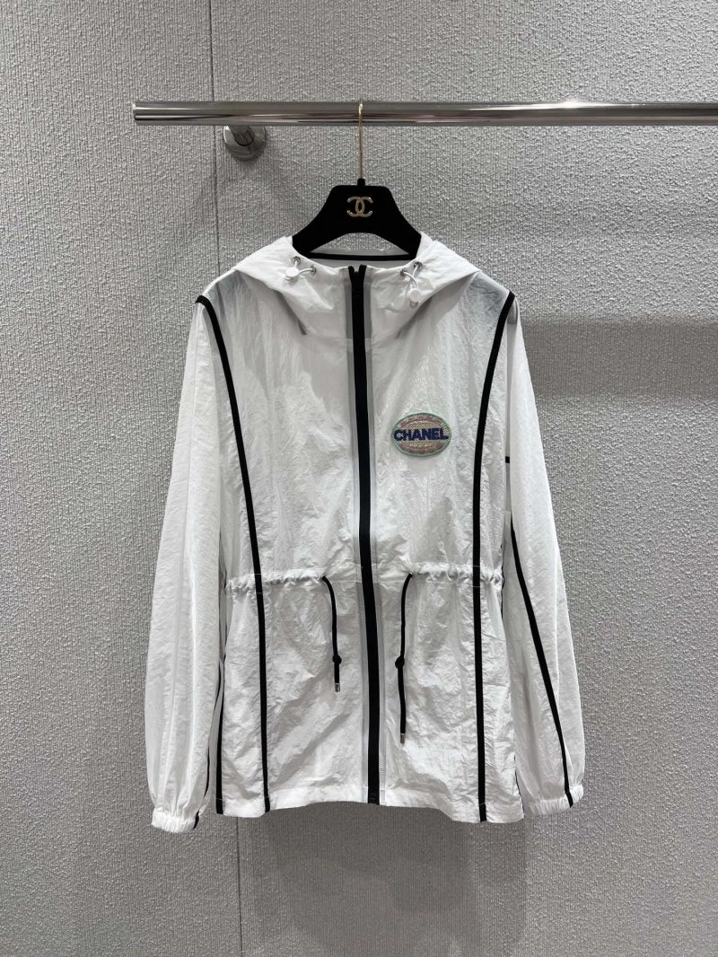 Chanel Short Suits Stretchable 110399