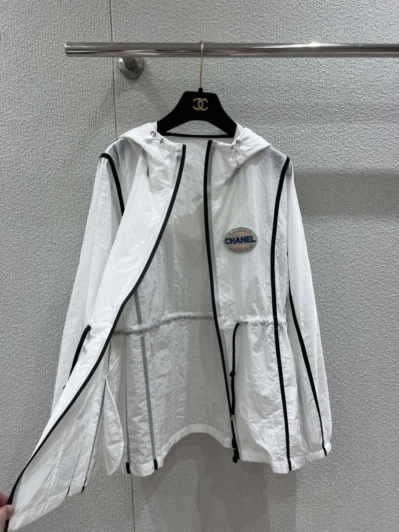 Chanel Short Suits Stretchable 110399