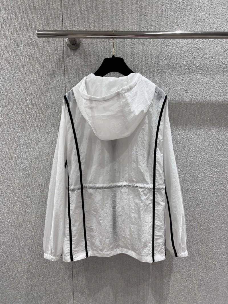 Chanel Short Suits Stretchable 110399