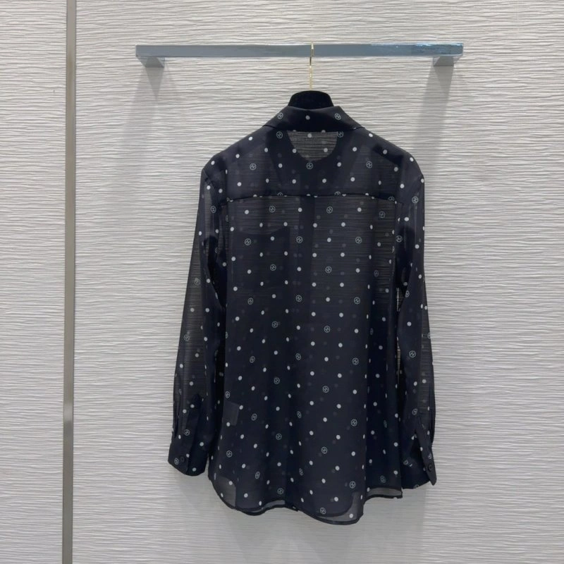 Chanel Short Suits Resilient 110400