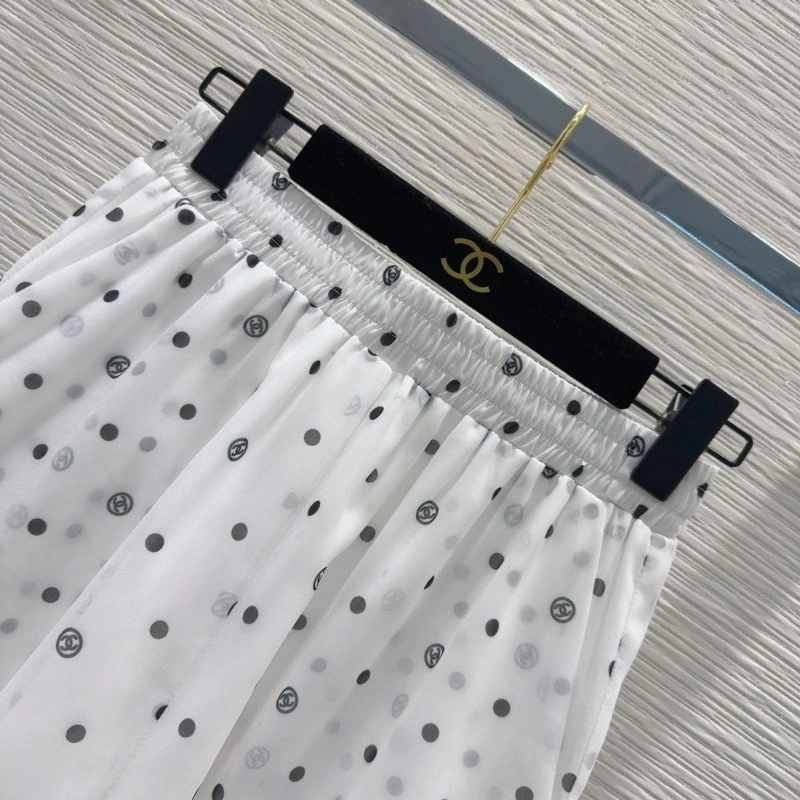 Popular Chanel Short Suits 110401