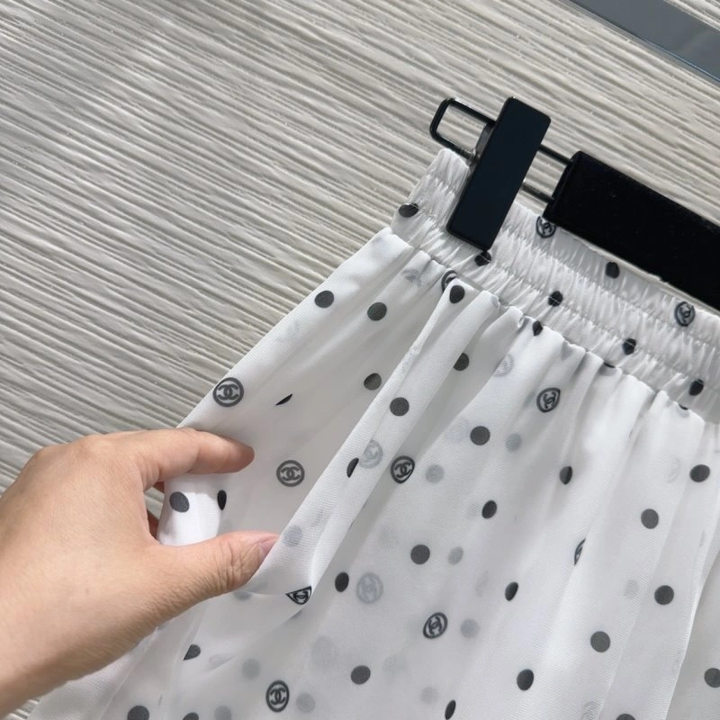 Popular Chanel Short Suits 110401