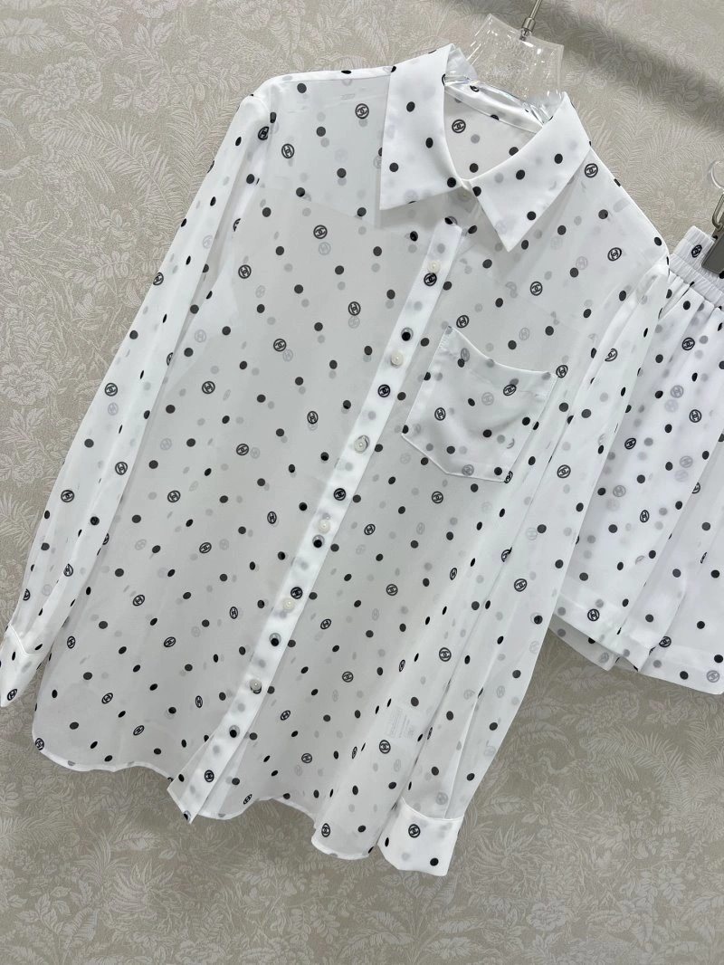 Chanel Short Suits GoodFit 110372