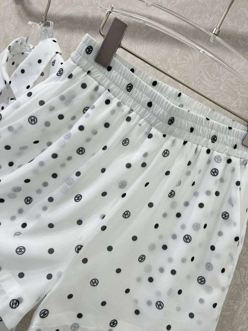 Chanel Short Suits GoodFit 110372