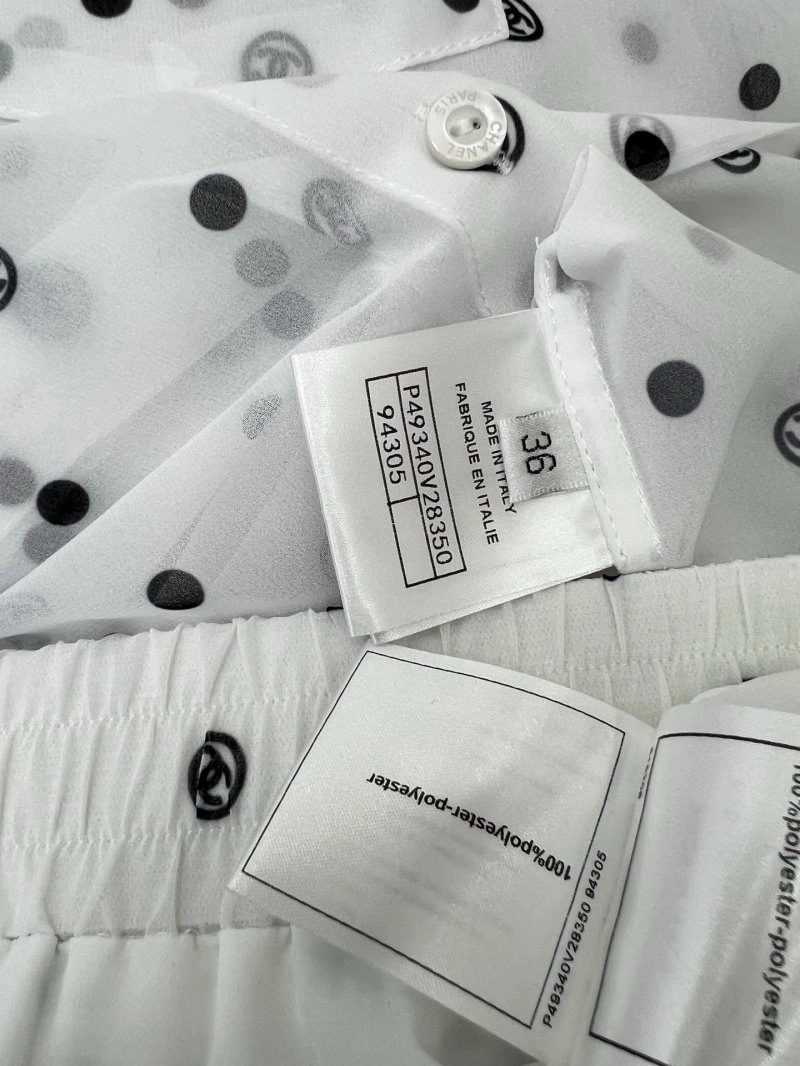 Chanel Short Suits GoodFit 110372