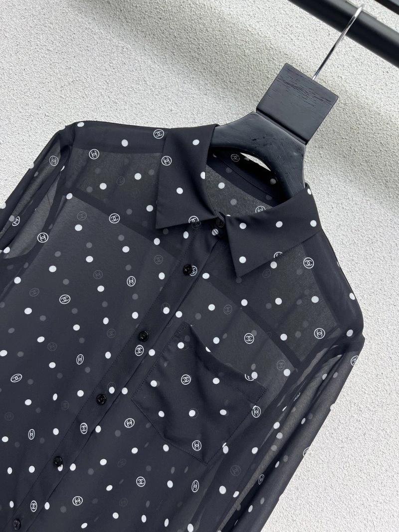 Durable Chanel Short Suits 110382