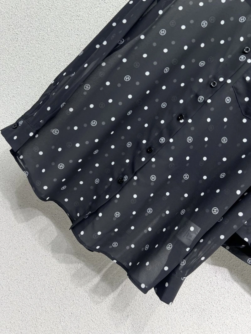 Durable Chanel Short Suits 110382