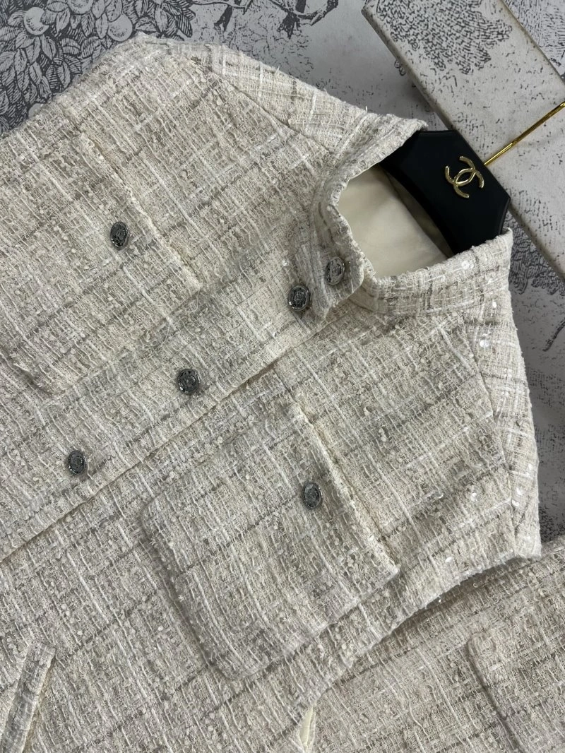 Chanel Short Suits WeatherProof 108078