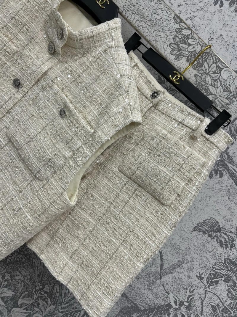 Chanel Short Suits WeatherProof 108078