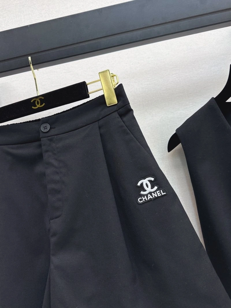 Chanel Short Suits EyeCatching 108063