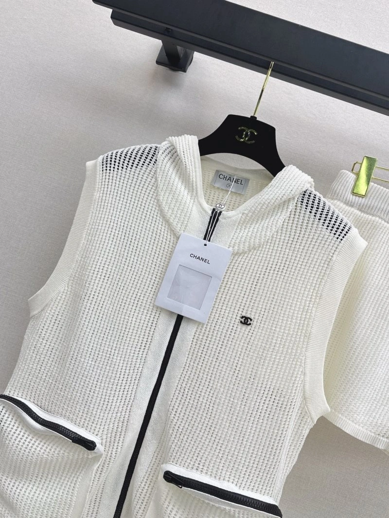 Reliable Chanel Short Suits 108060