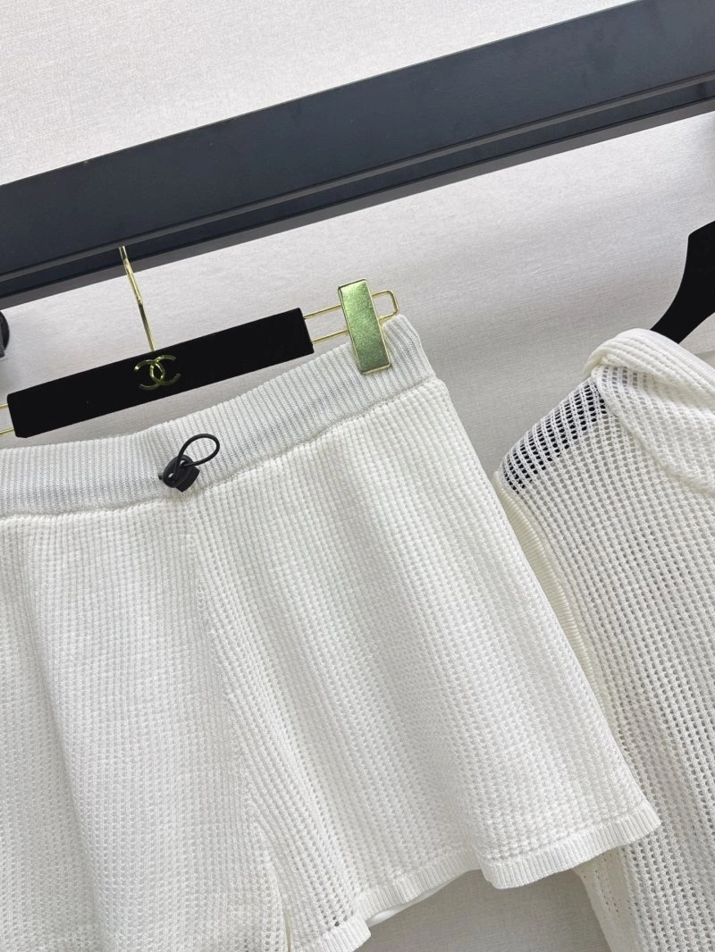 Reliable Chanel Short Suits 108060