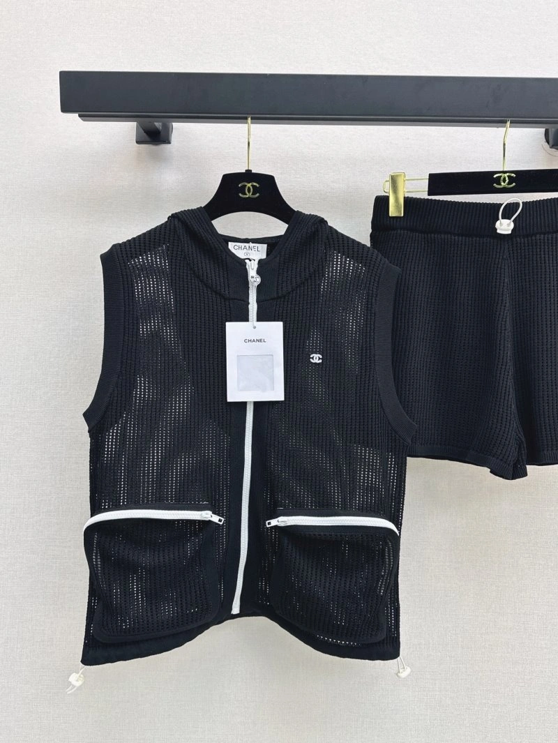 Chanel Short Suits Classic 108057