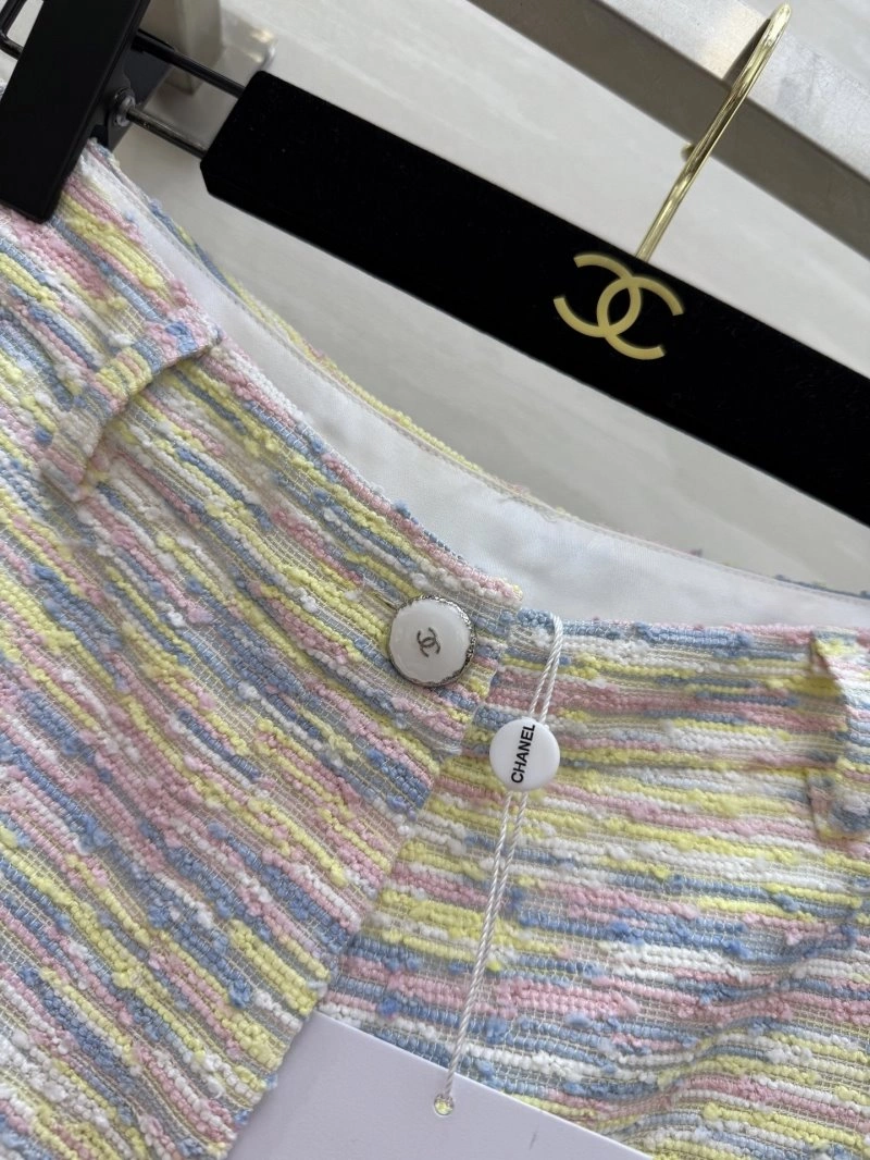 Versatile Chanel Short Suits 109750