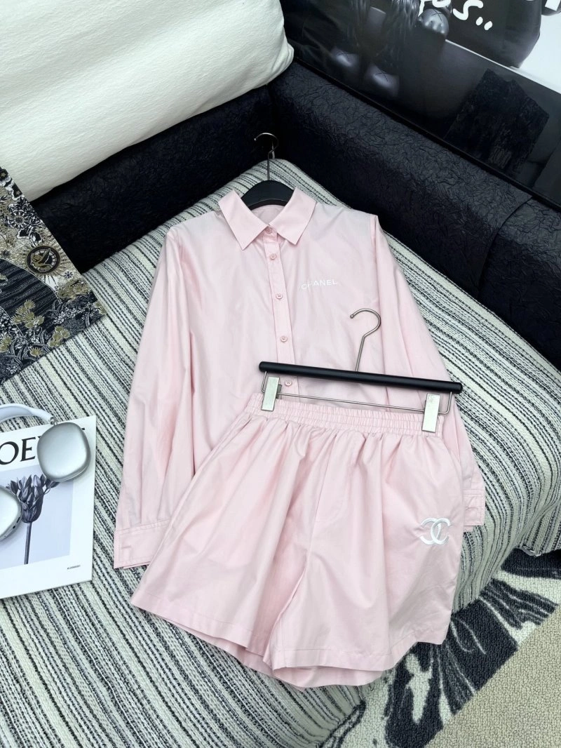 Chanel Short Suits EasyCare 109743